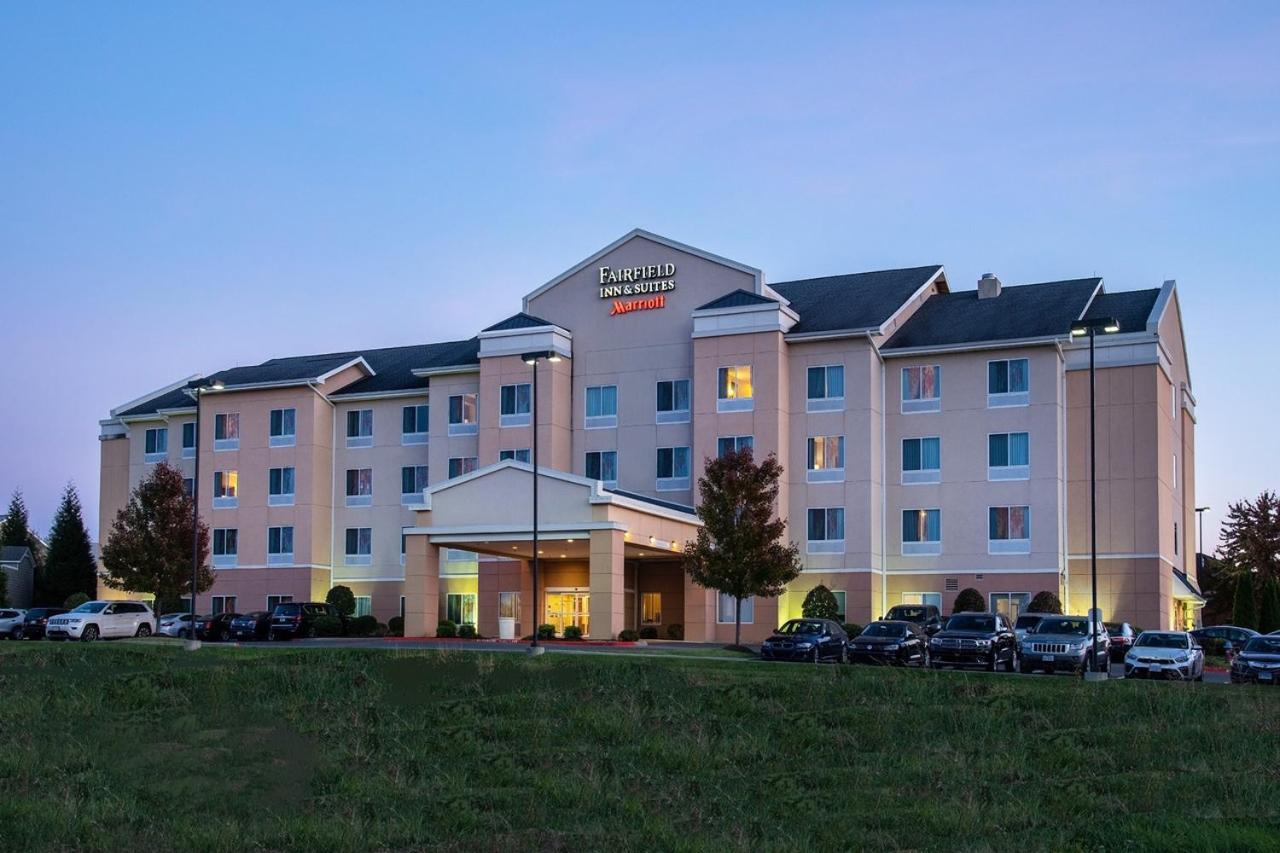 Fairfield Inn And Suites By Marriott Harrisonburg Exteriör bild